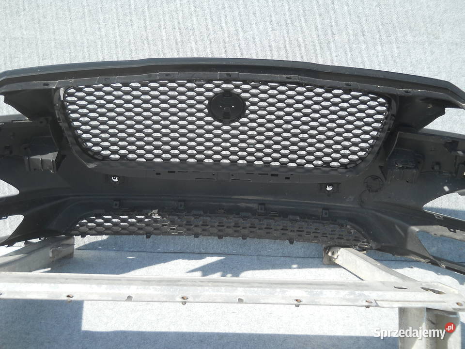 JAGUAR FPACE ZDERZAK PRZEDNI PRZÓD Siechnice sprzedam
