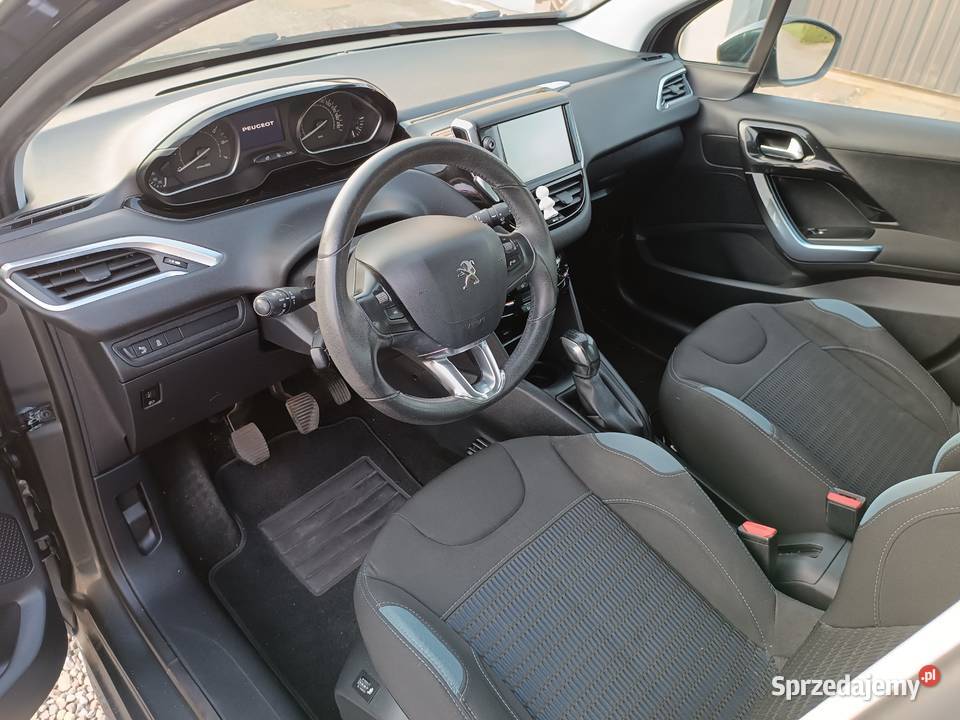 Peugeot 208 Allure 2013 16 benz benzyna Nakło nad Notecią