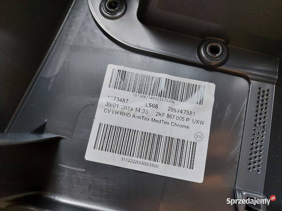 Ford Tourneo Connect III MK3 TAPICERKA BOCZEK Tapicerki samochodowe Tapicerki samochodowe
