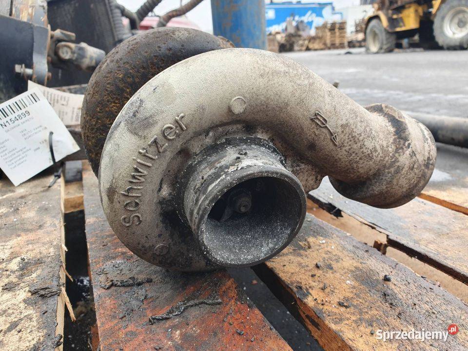 TURBOSPRĘŻARKA DEUTZ FAHR AGROTRON 135 4253824KZ osobowe Lipno