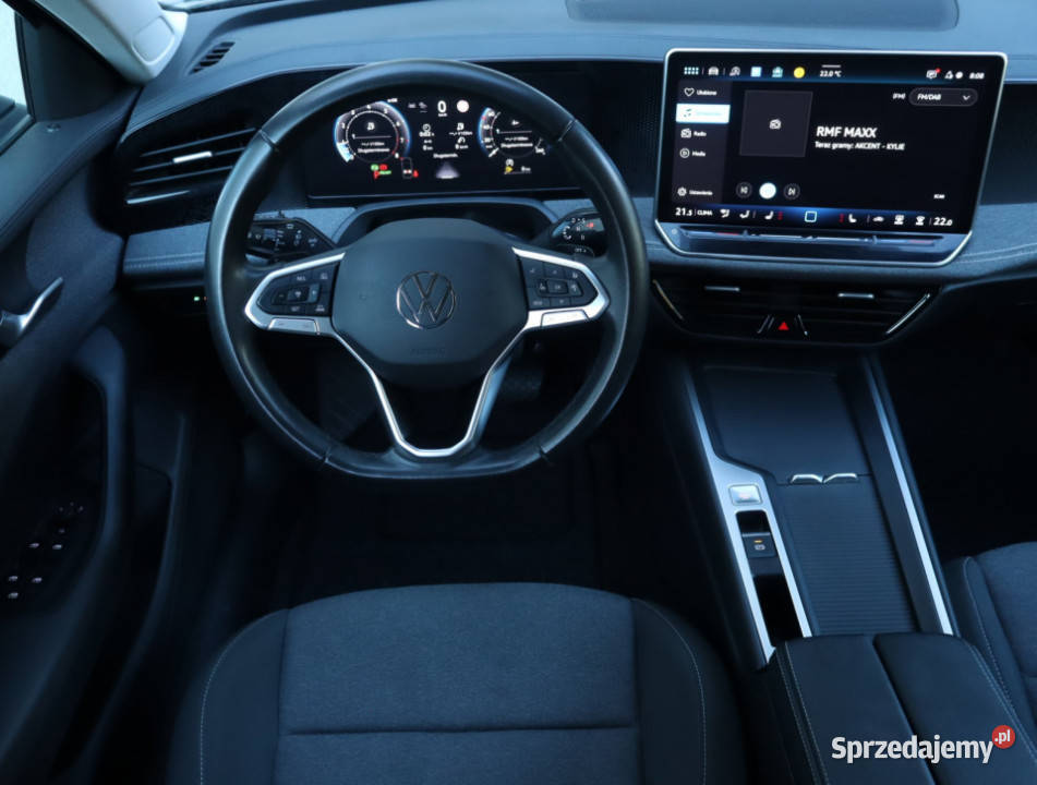 VW Passat 15 eTSI ACT asystent pasa ruchu Passat Passat Piaseczno