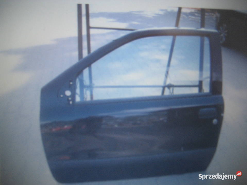 fiat punto 1 i drzwi lewe wersja 3dz sprzedam