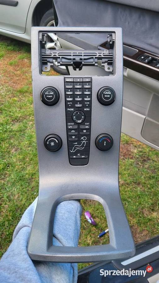 Konsola centralna Volvo S40 II Drzewica