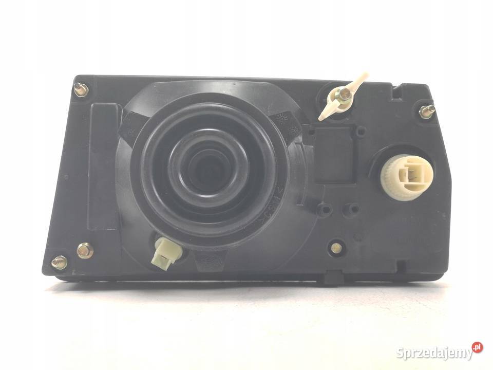 LAMPA PRAWY PRZÓD LANCIA DELTA I 1979 NOWA Oświetlenie