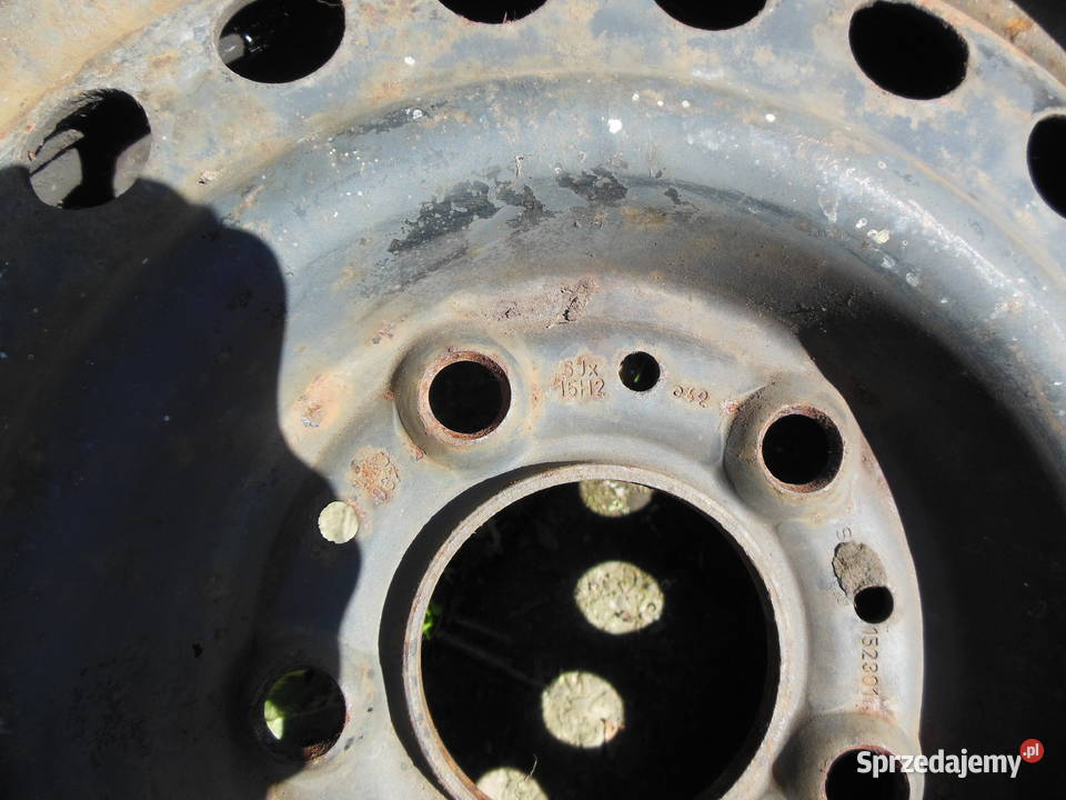 BMW Felga stalowa 65Jx15H2 ET47 5x120 Kozy