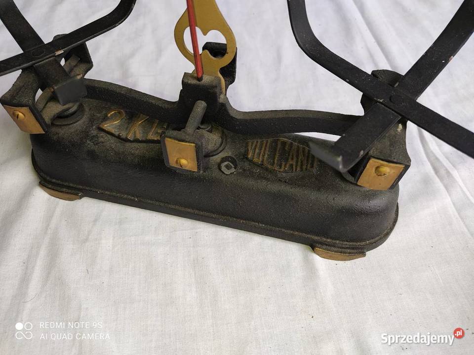 Zabytkowa Kuchenna waga szalkowa żeliwna okazja Iłża