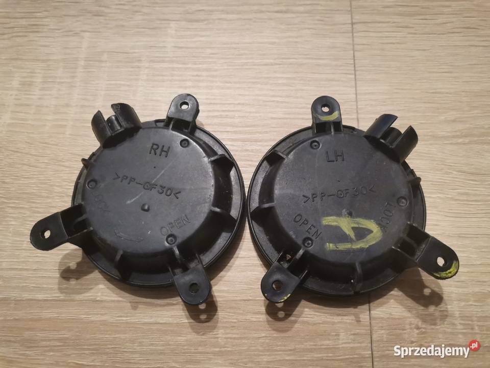 HYUNDAI i30 Prawa Lewa Zaślepka Lampy Przód Międzychód