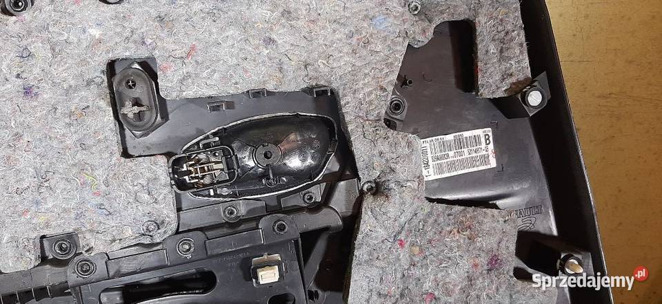 Boczek tapicerka drzwi Renault Megane III Prawy Włoszczowa