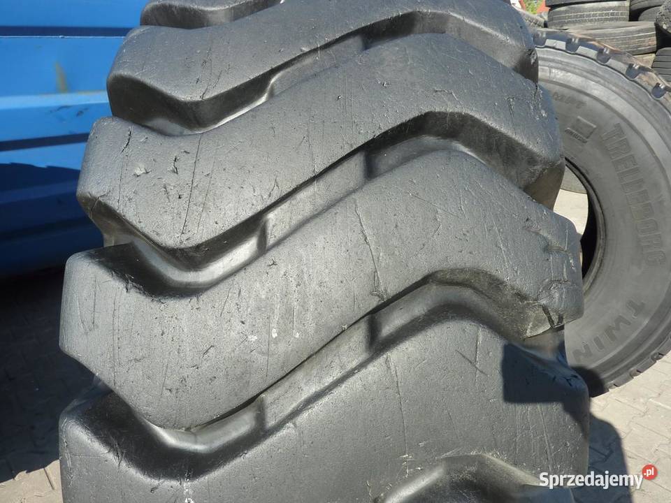 Opona używana przemysłowa 26525 265R25 KUMHO Kumho Zaścianki