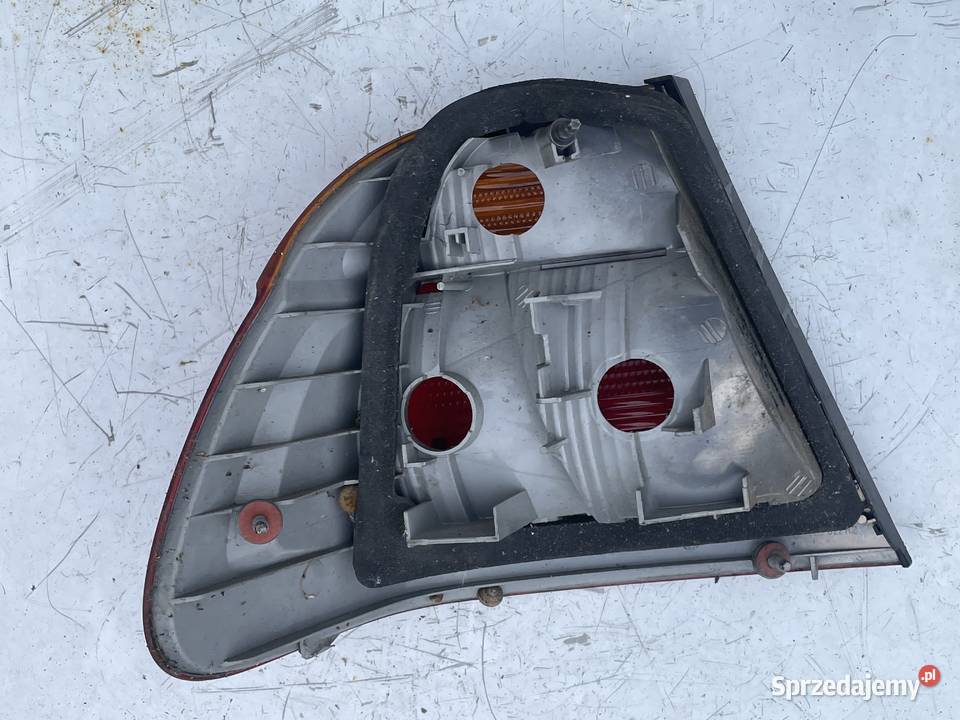 lampa tył prawa BMW 320 E36 wielkopolskie sprzedam