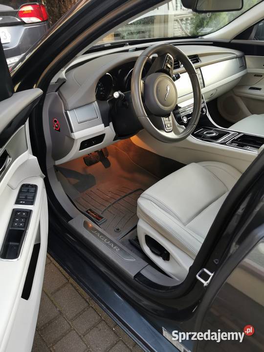 Jaguar XF 35t Prestige 2016 81 600 2 995 3 Gidle
