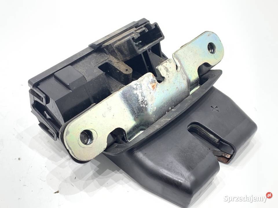 ZAMEK KLAPY TYŁ FORD FIESTA MK7 Hatchback
