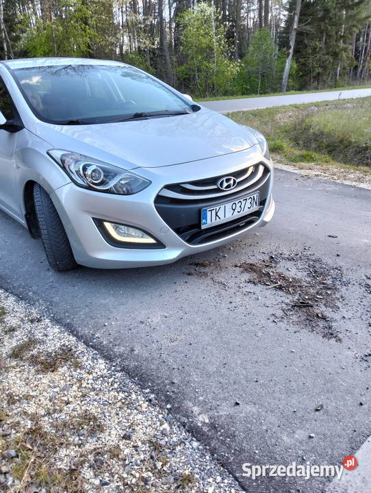 Hiunday i30 16CRDI nieuszkodzony