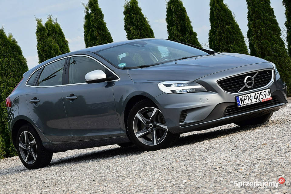 Volvo V40 20D3 150 RDesign Lift Alcantara Led światła przeciwmgielne V40 mazowieckie