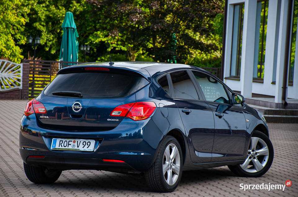 piękniusia Asterka 14 100ładny stansprowadzony Astra