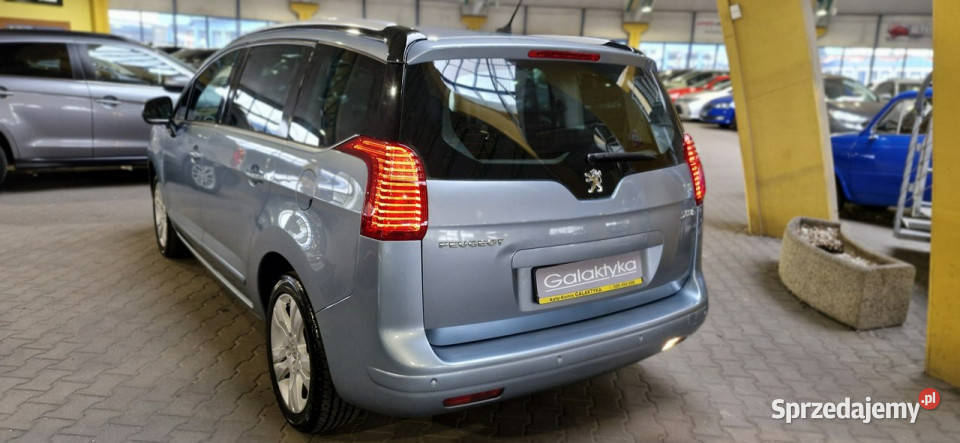 Peugeot 5008 opis W podanej roczna gwarancja I isofix śląskie