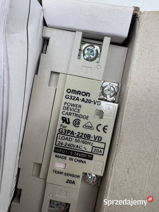 Omron G32AA20VD Przekaźnik SSR 20A sprzedam
