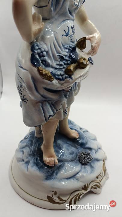 Figurka porcelanowa dziewczyna z mnóstwem owoców Zamość