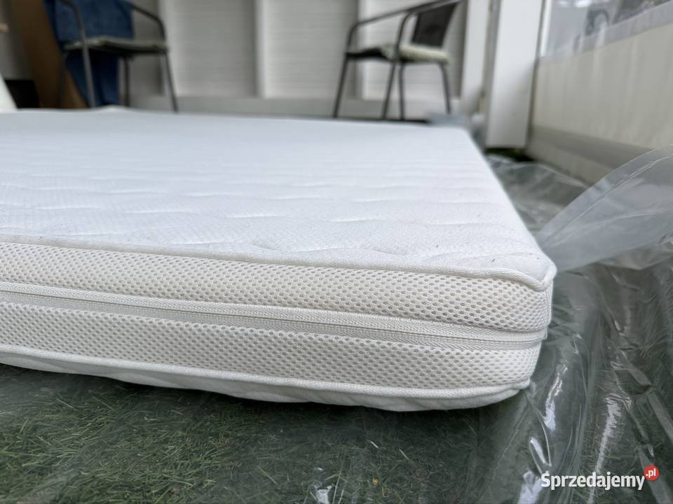 Materac 160x200x8 z przesyłką pomorskie Perlino sprzedam