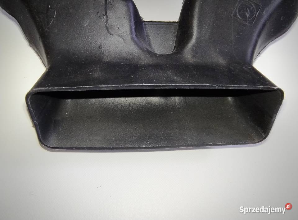 Kanał wentylacyjny konsoli środkowej AKlasa Deski rozdzielcze, konsole