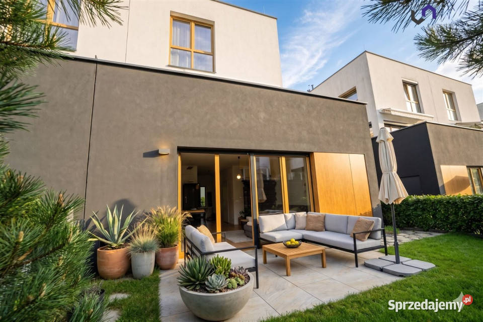 sprzedaży mieszkania 576m2 3 pokoje Tychy 57.6m2 sprzedam