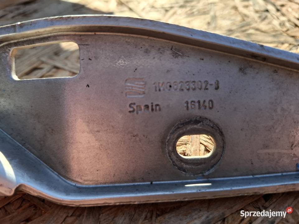 Zawias zawiasy maski prawy lewy Seat Toledo II Przyborów sprzedam