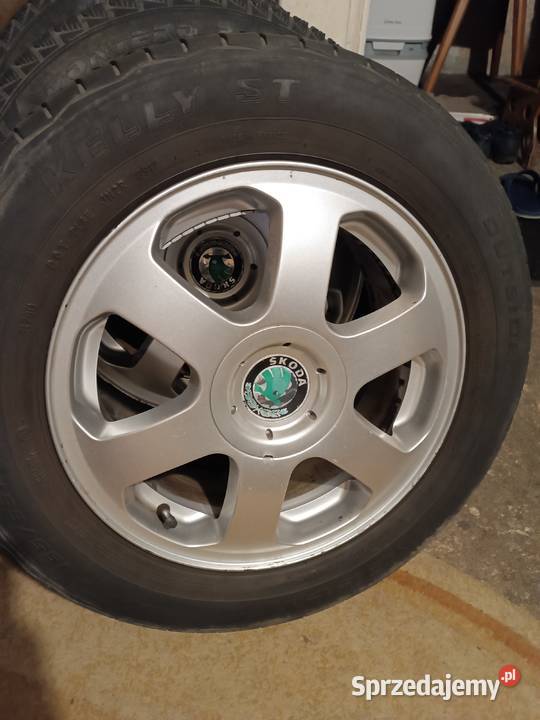 ALU FELGI 15 SKODA Średnica 15" Rumia