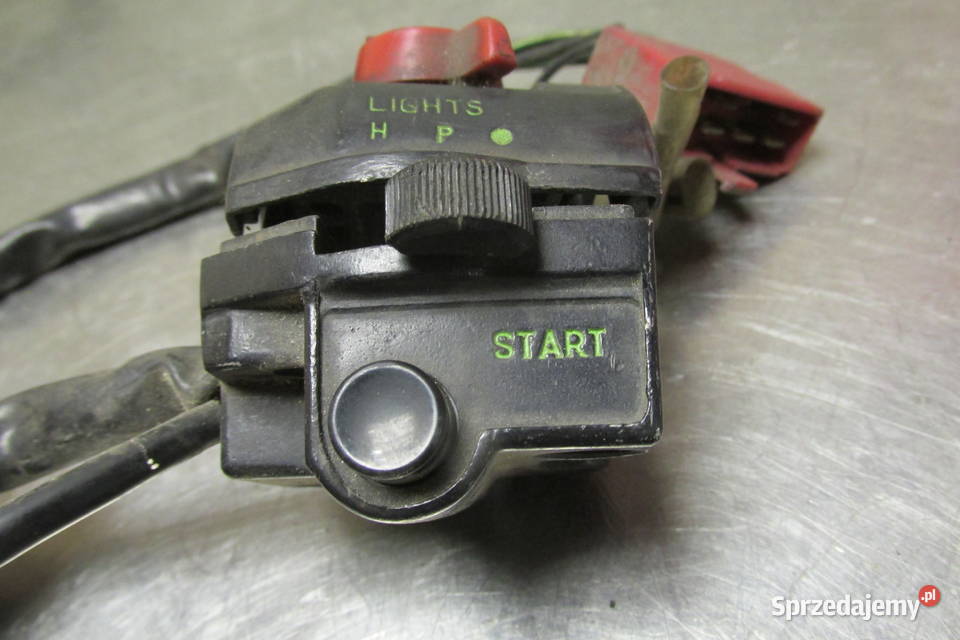 Prawy przełącznik Honda VF 750 Magna Sandomierz