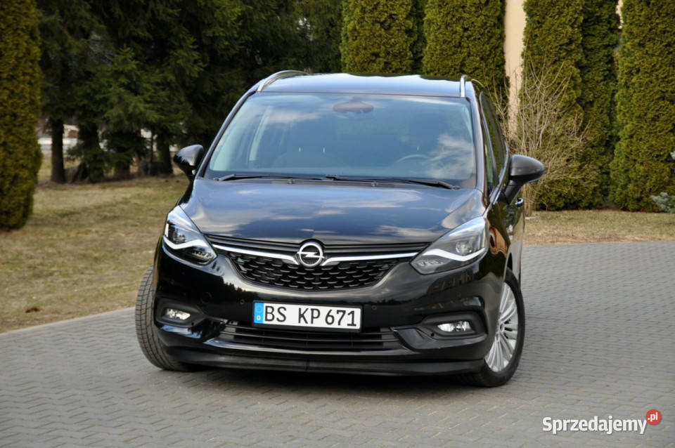Opel Zafira 20d170Full Rok produkcji 2016