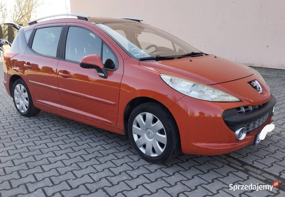 Peugeot 207 16 HDi hak panorama 207 Oleśnica sprzedam