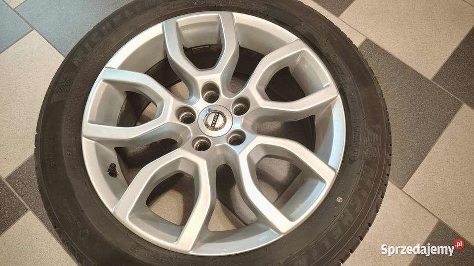 alufelgi Volvo 17 z opony 2255017 NOWE Kielce