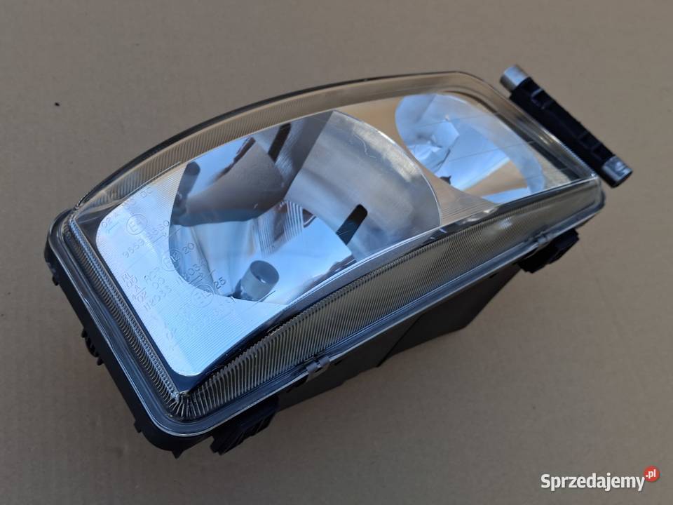 MAN TGL TGM LIONS REFLEKTOR PRAWY LAMPA PRAWA Części samochodowe Bieleń sprzedam