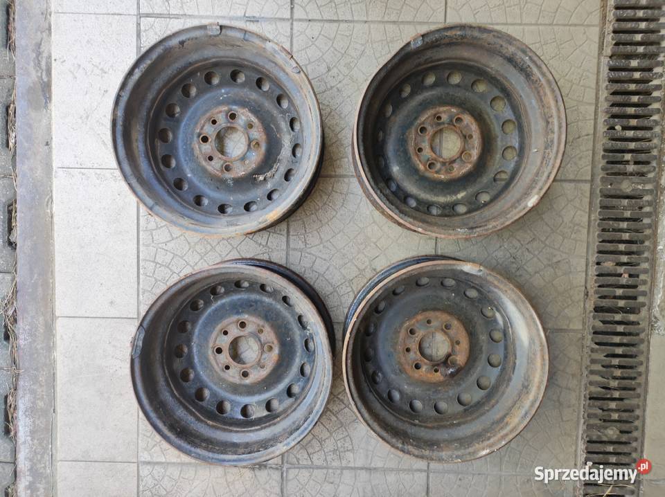 Felgi 13 Fiat Punto Uno Seicento Cinquecento Samochodowe