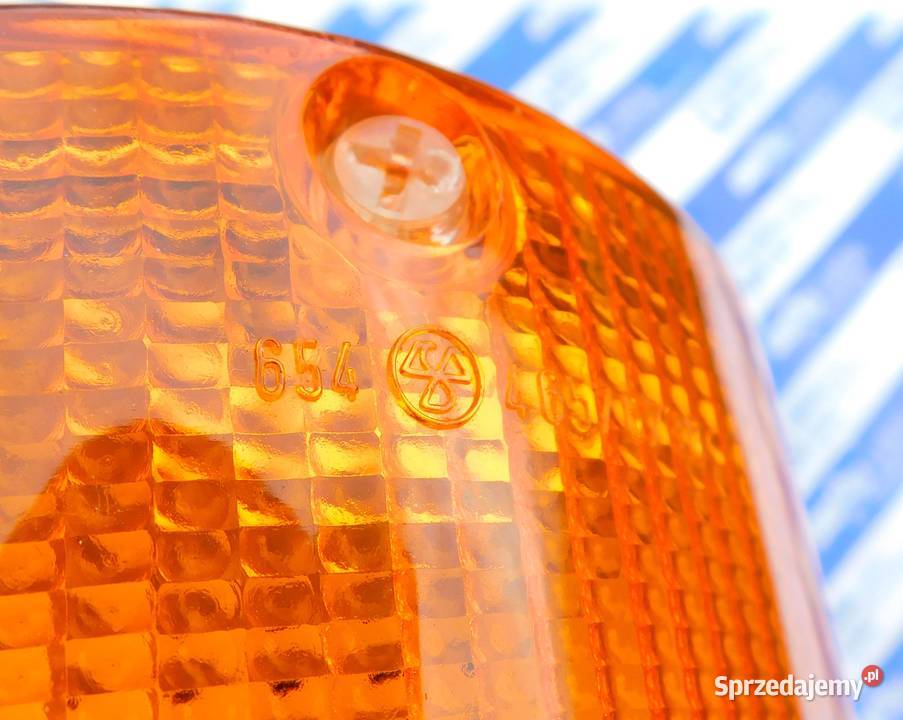 NOWE tylne lampy prawa lewa czarne FSM Fiat 126p osobowe małopolskie