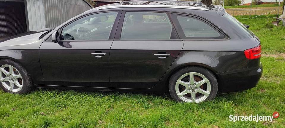 Audi a4 B8 2 0 TDI CAHA 170 2009 manualna