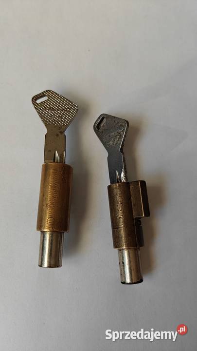 Zamki kierownicy i siedzenia WSK 175125 Dudek Motocykle na części Opatów sprzedam