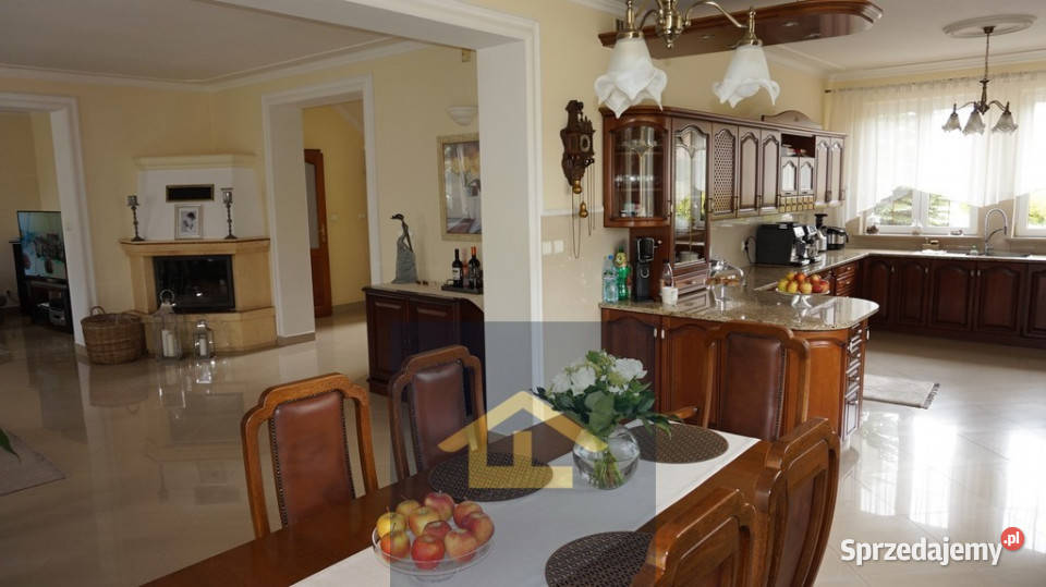 Willa w gminie Karczew mazowieckie Całowanie