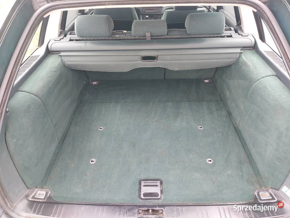 BMW 525i E39 lift kombi Zarejestr Możliwa Rok produkcji 2000 Strzałkowo