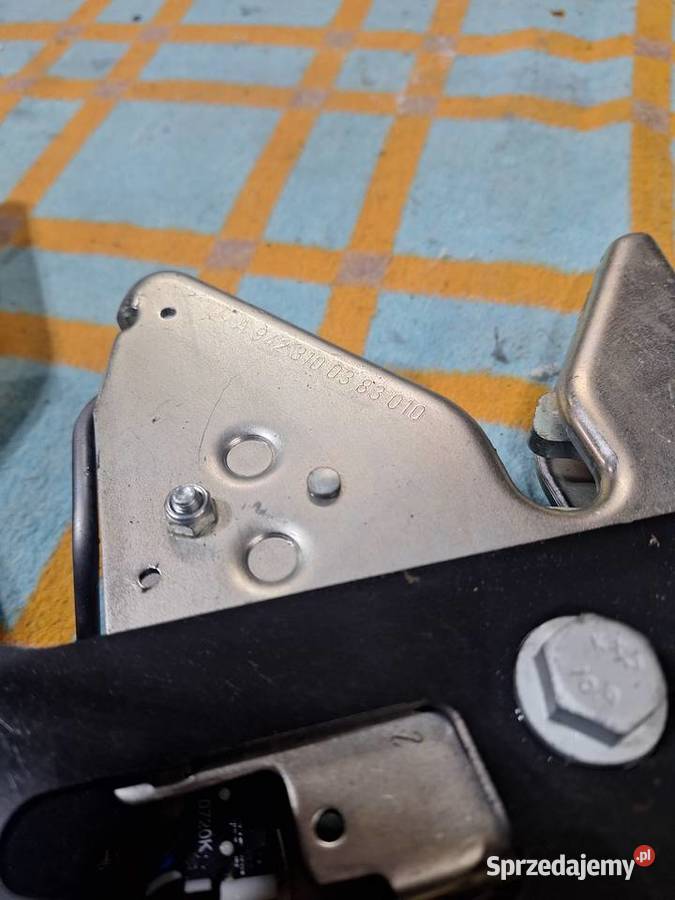 Zawias Mocowanie Wywrotu Kabiny Mercedes Atego