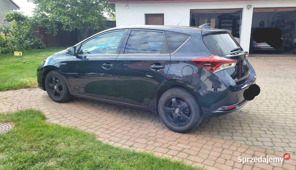 18 hybryda 75000 2016r Auris Warszawa