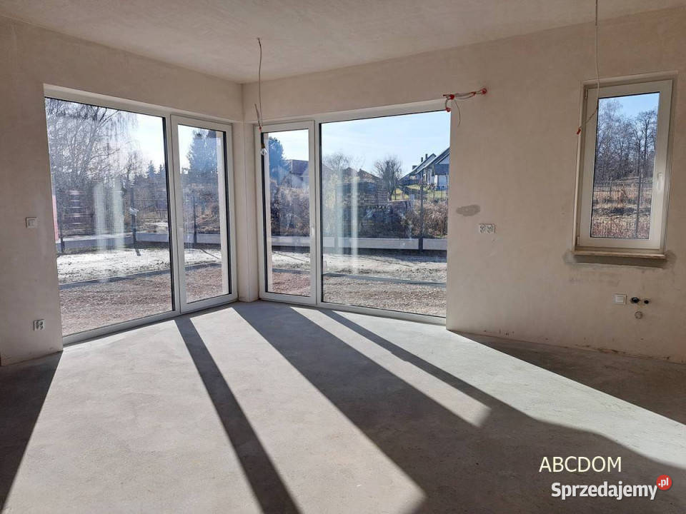 Tomaszowice nowoczesny dom 5 pokoi garaż