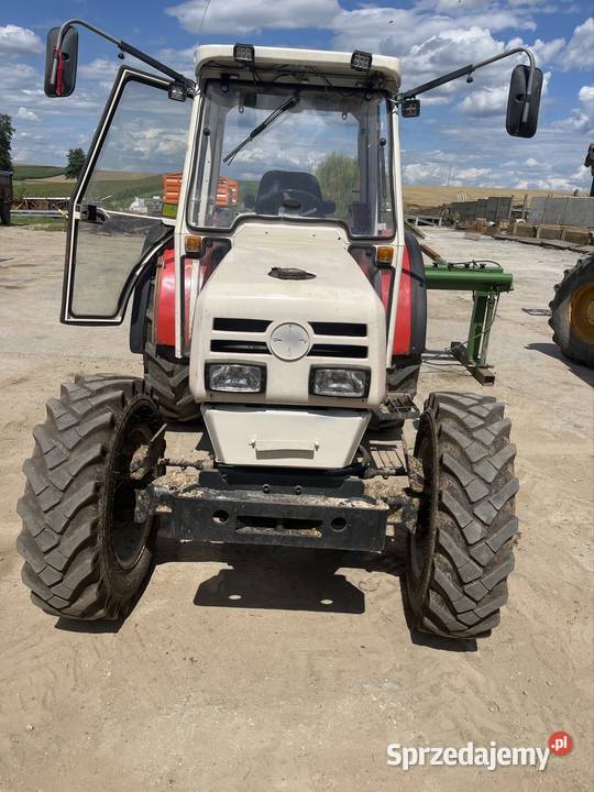 Steyr 8085 turboogrodniczy ogrodnik Kabina świętokrzyskie Ostrowiec Świętokrzyski sprzedam