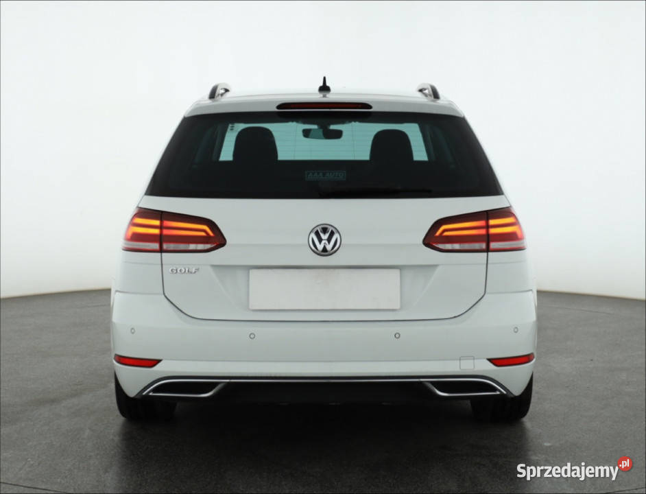 VW Golf 15 TSI Kombi Golf Piaseczno