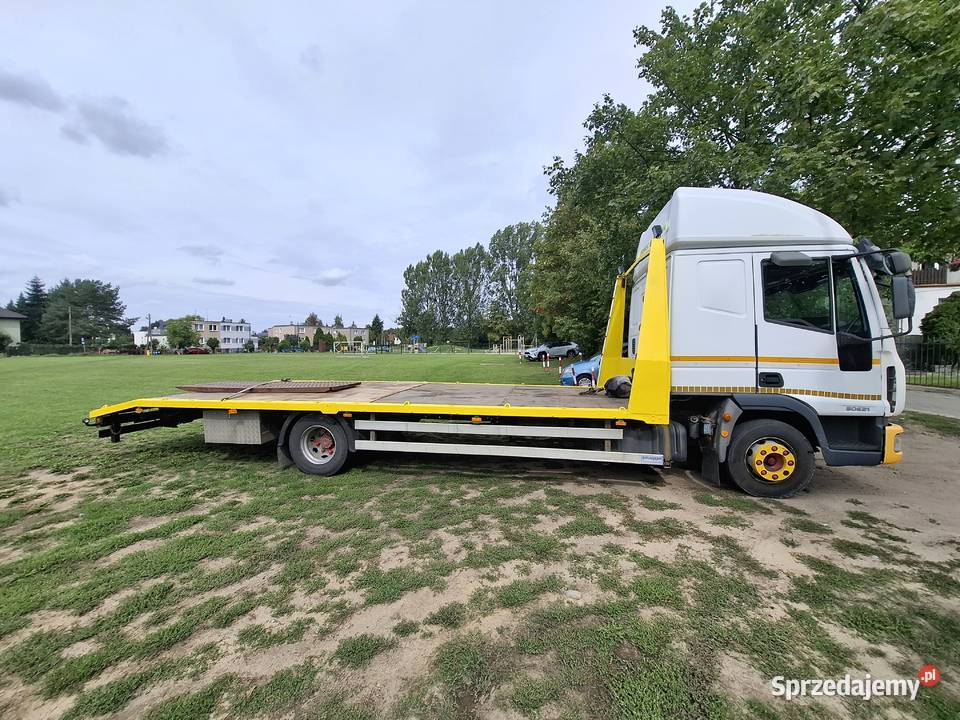 Iveco eurocargo laweta specjalny 2700kg Psary