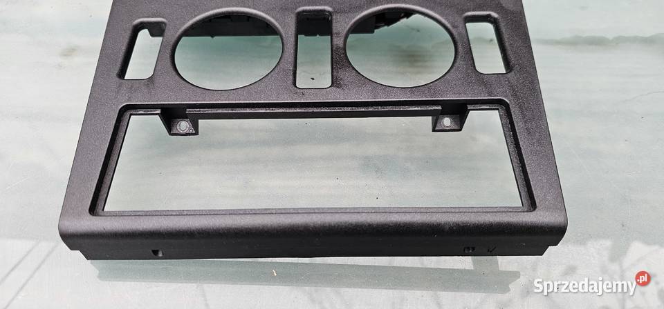 Ramka radia panel mercedes w202 2026830100 osobowe Pozostałe sprzedam