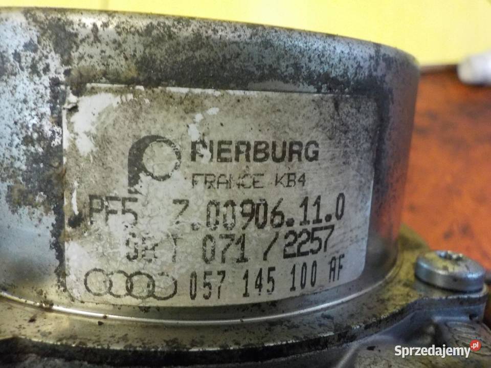 AUDI A5 Q5 30 TDI 10r 239 CAP pompa vacum Suków