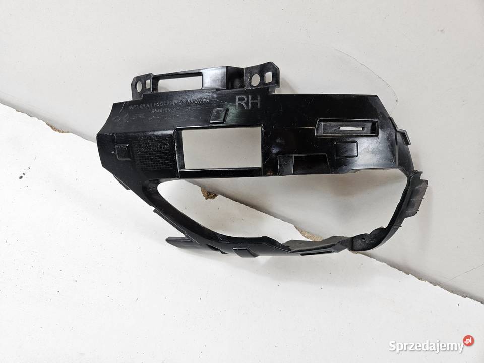 RENAULT ARKANA MOCOWANIE LAMPY PRZECIWMGIELNEJ osobowe Międzychód sprzedam
