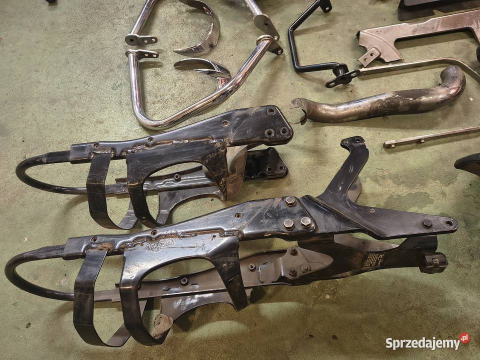 Victory V92 części do motocykla lampa wahacz Pozostałe Chorowice