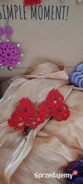 SzydełkoPara czerwonych kolczyków