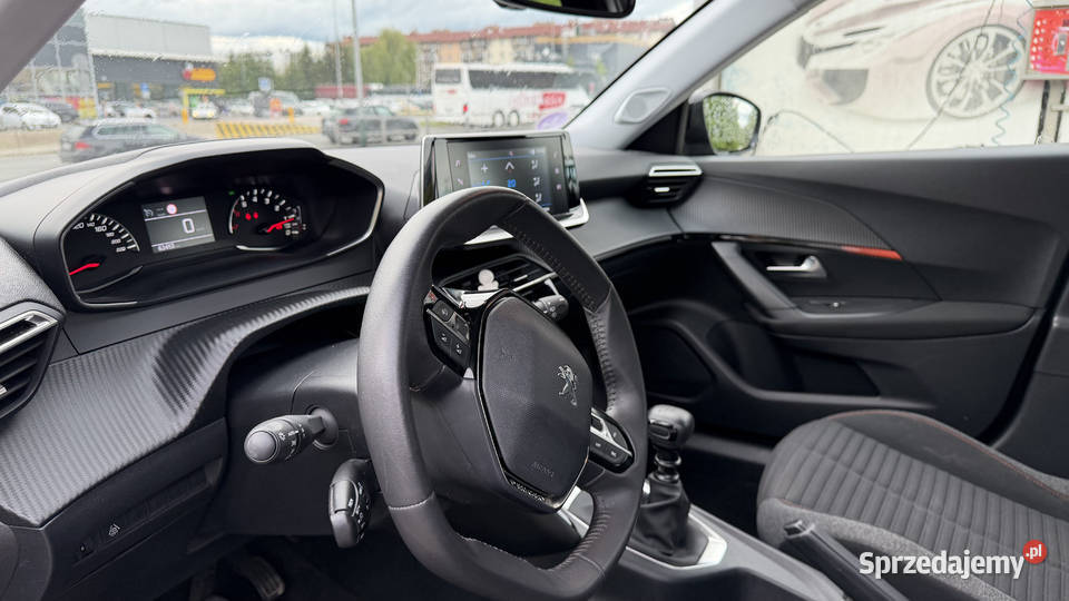 Peugeot 2008 pierwszy właściciel serwis ASO komputer pokładowy małopolskie Kraków